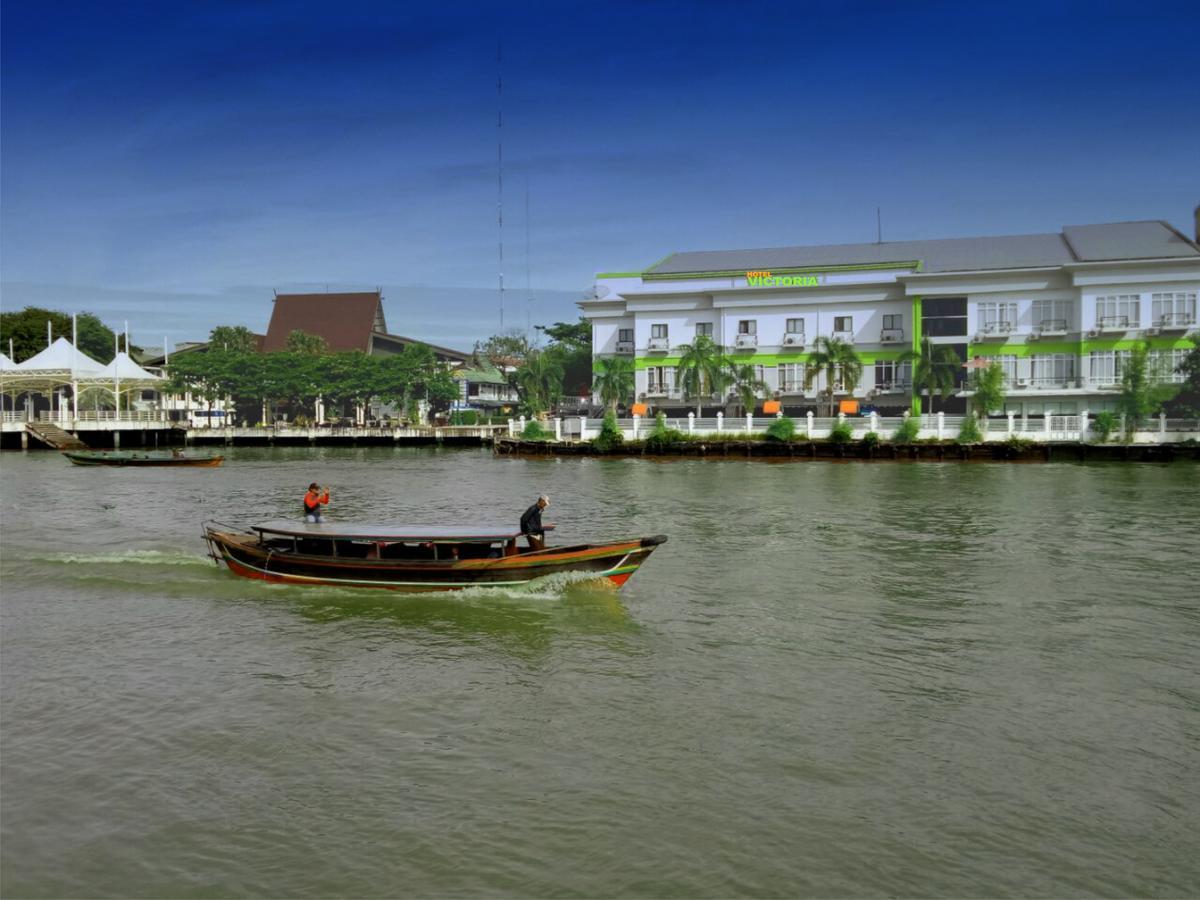 Hotel Victoria River View Banjarmasin (South Kalimantan) Exterior foto